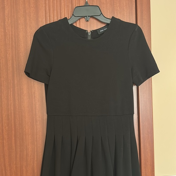 Looks like new, worn 2-3 times max - Picture 4 of 5